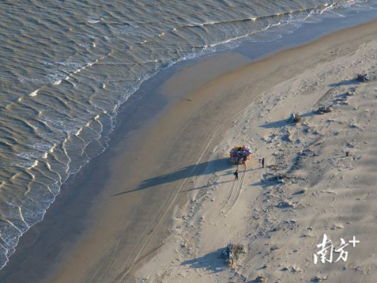 2024年12月13日，培隆沙滩较以往已焕然一新。 